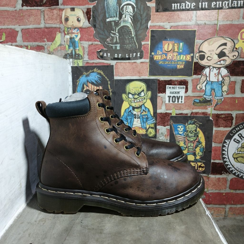 Dr. martens939 saxson crazy horse