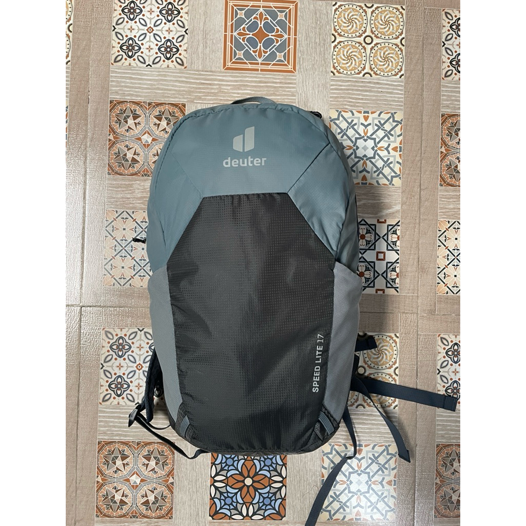 Backpack daypack Deu*er Speedlite 17 second like New