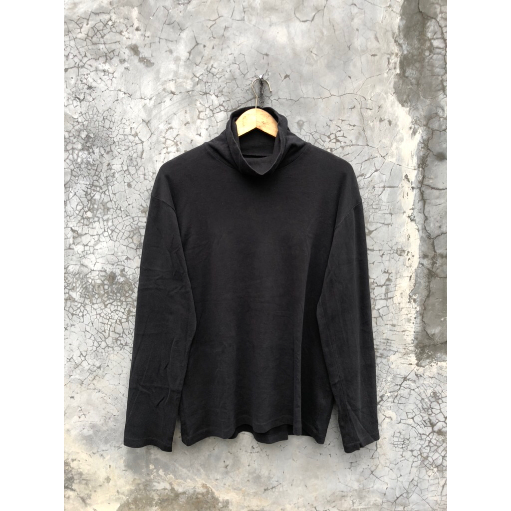 Turtleneck Uniqlo Second