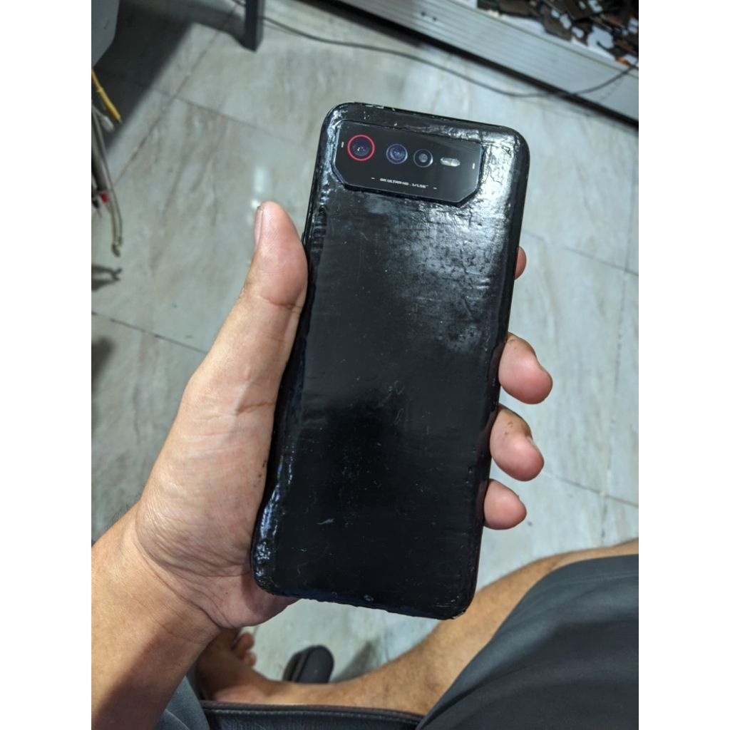 rog 6 8/256 ada minus, anggap hp rusak aja