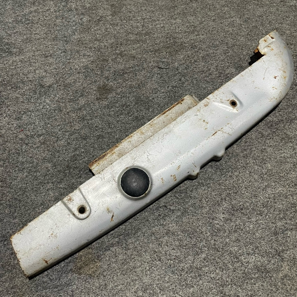 Tutup rantai katengkas ketengkas bawah honda karisma kharisma 125 X D original second