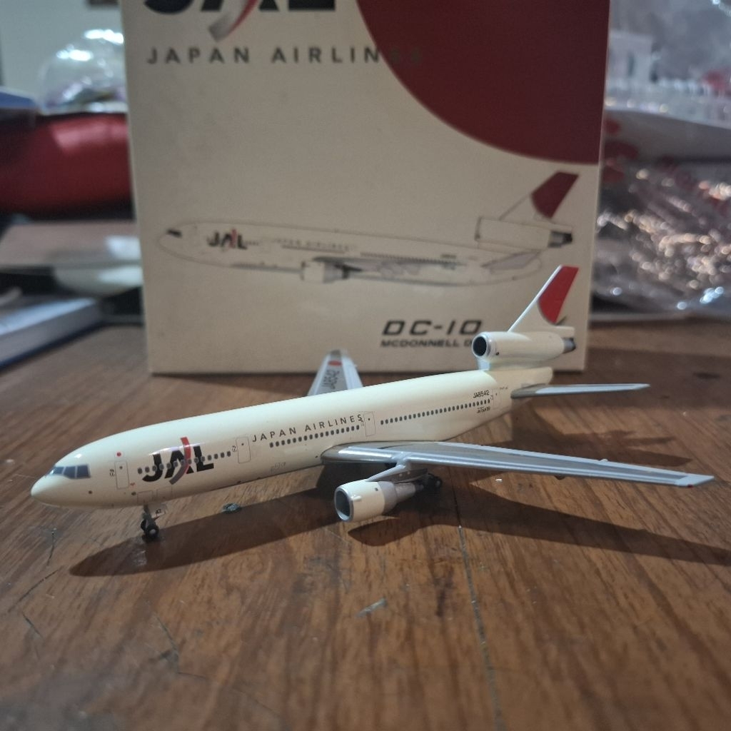 diecast pesawat JC Wings Boeing McDonnell Douglas DC-10-40 JAL Japan Airlines 1:400