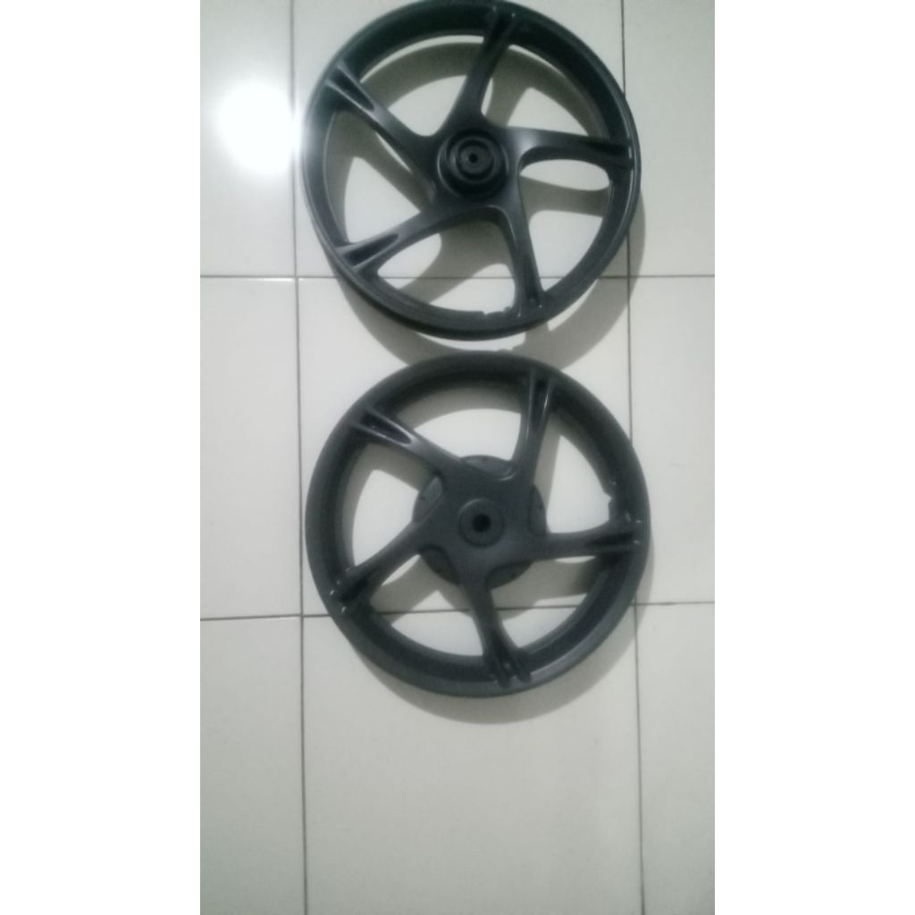 Yamaha xeon velg, velk depan belakang ori copotan