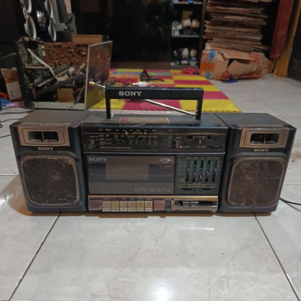 Radio jadul Sony Cfs-1010s