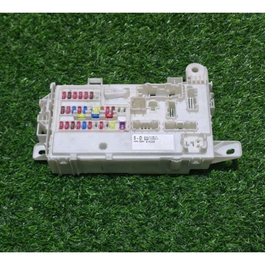 FUSEBOX FUSE BOX SIKRING TOYOTA AVANZA XENIA 2021 UP ORIGINAL 82600-BZG50
