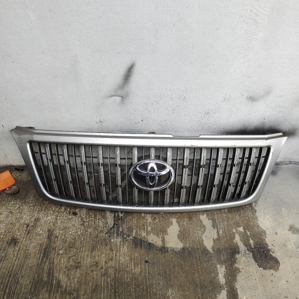 Grill bemper Toyota kijang kapsul Efi Lgx 2003 Original