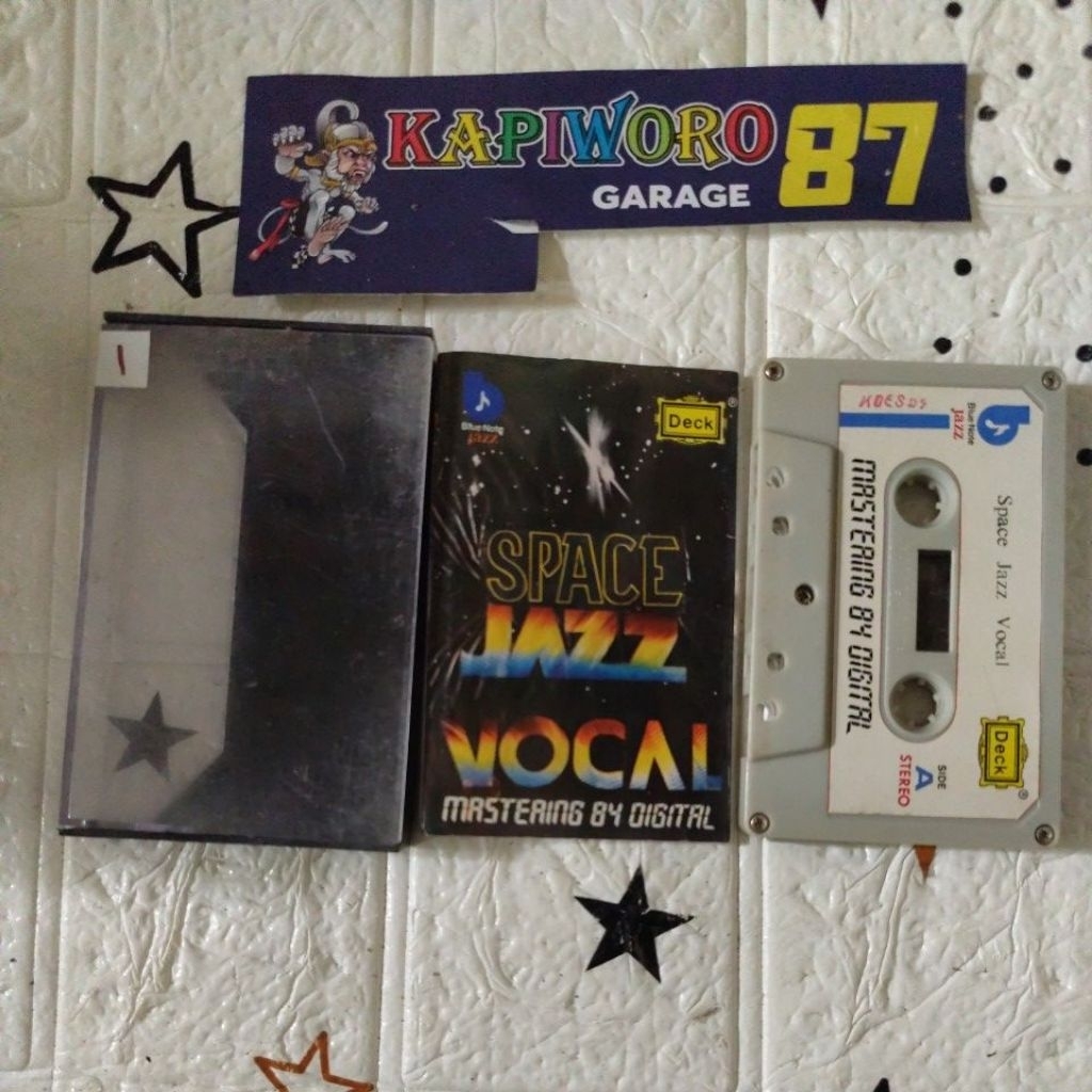 KASET PITA,,,,SPACE JAZZ VOCAL