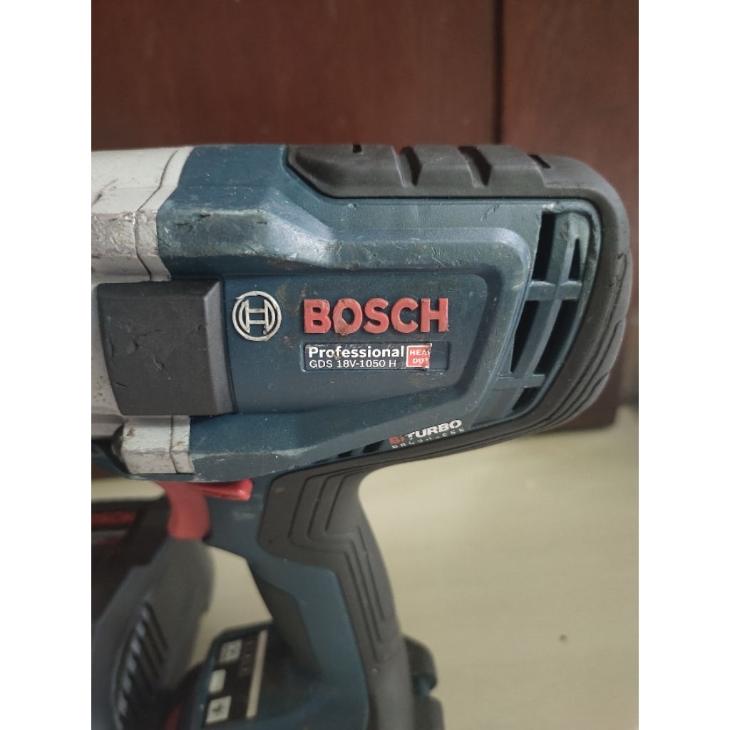 impact wrench cordless bosch GDS 18V-1050