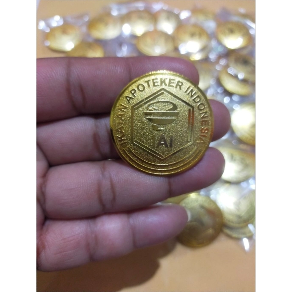 pin apoteker,pin iai, pin ikatan apoteker indonesi, pin premium