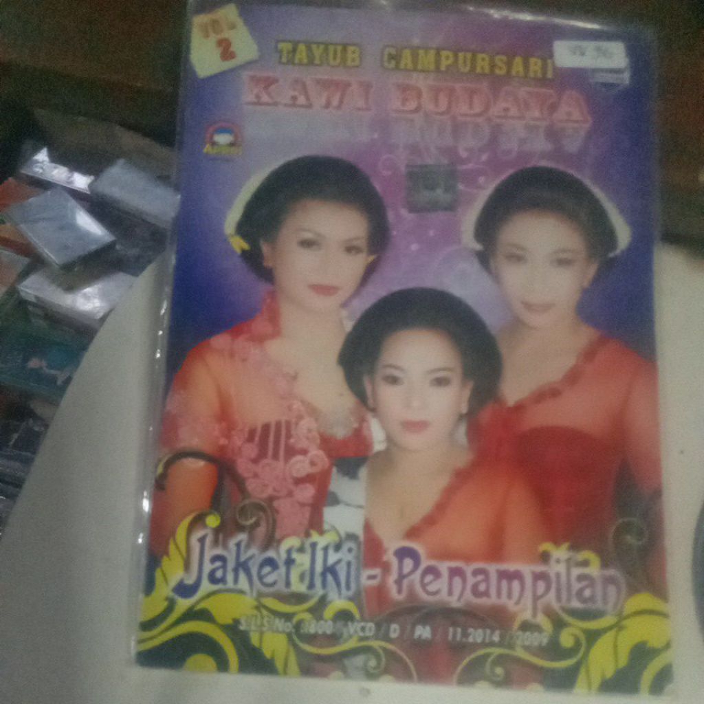 VCD TAYUB CAMPURSARI VV90