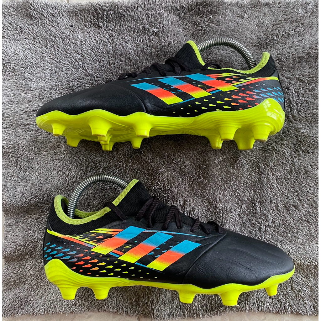 Sepatu Bola Adidas Copa Sense.3 FG