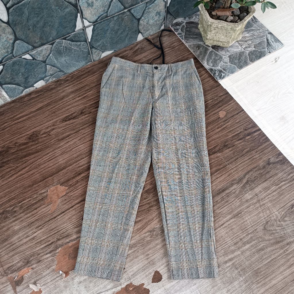 relax pants gu uniqlo tartan cakepp ( sz 29 perhatikan pxl)