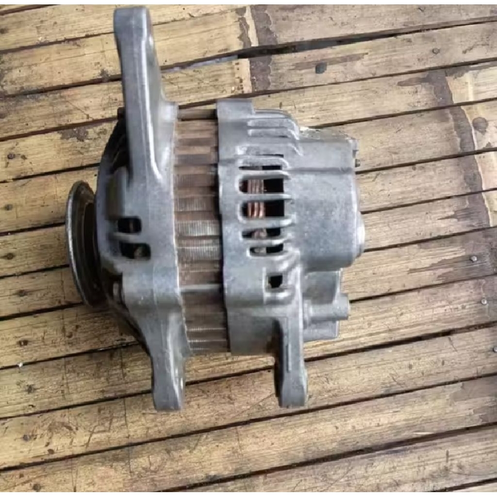 dinamo pengisian/ampere T120 ss Futura karbu original copotan