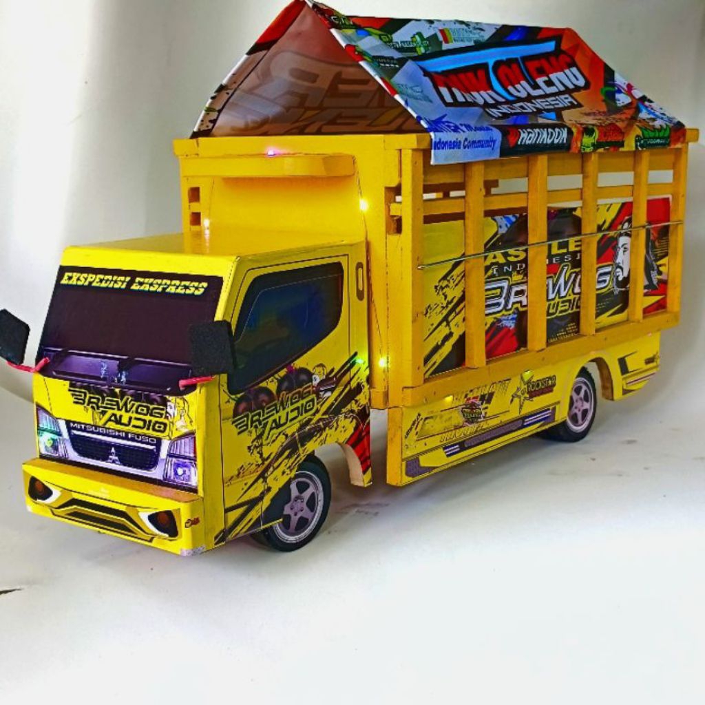 TRUK OLENG KAYU JUMBO BREWOG KUNING 60 CM