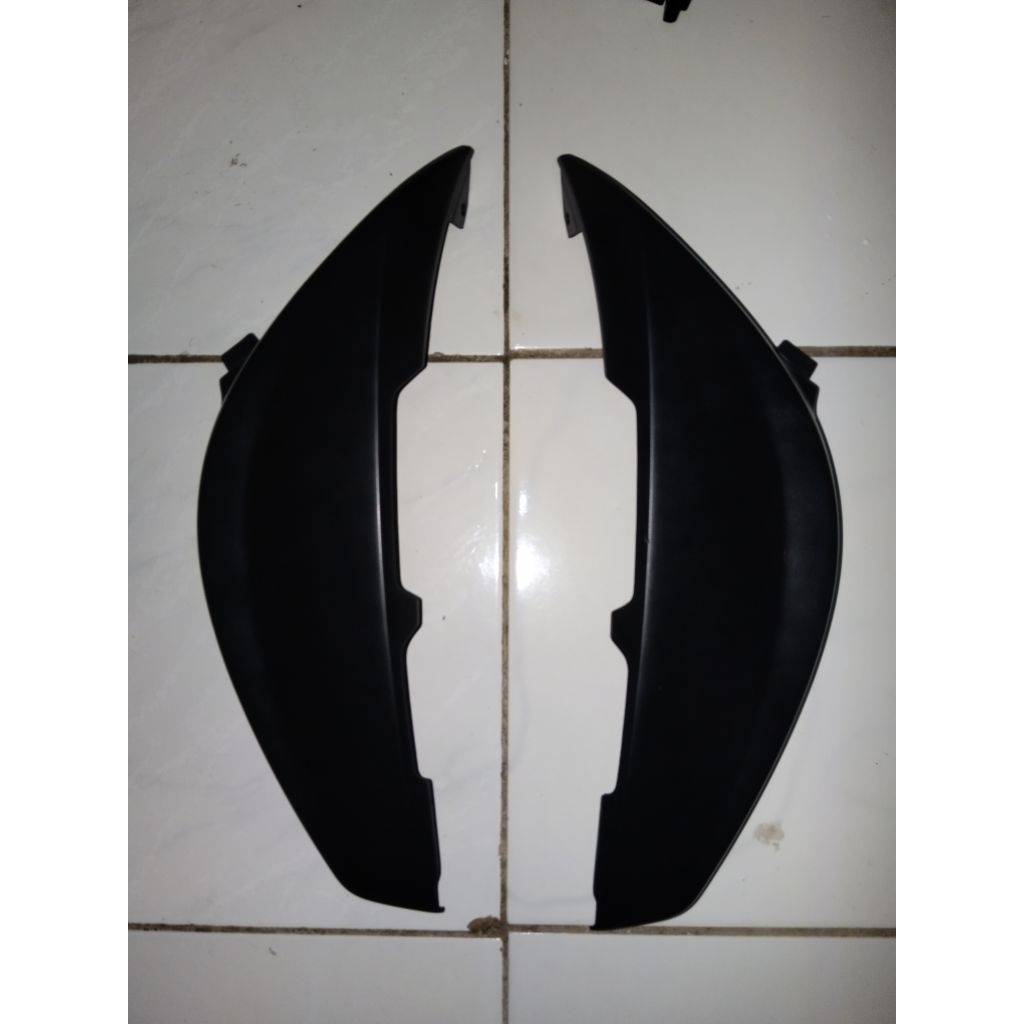 cover body sayap samping depan motor Yamaha mio gt seken original