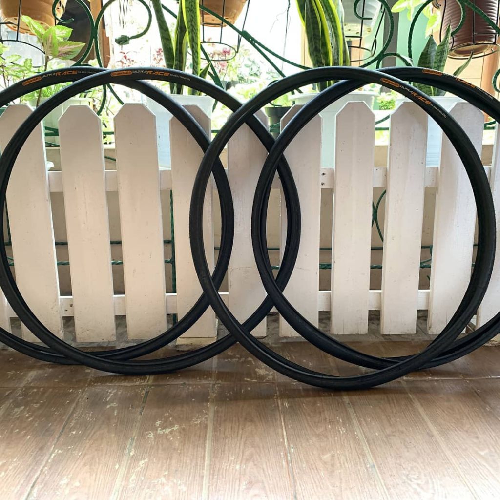 Continental Ultra Race 700X25 Co