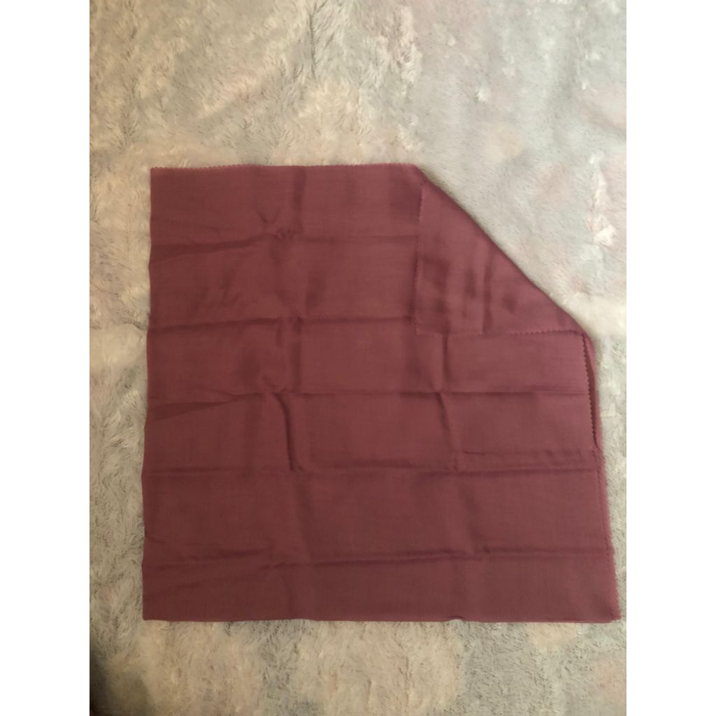 jilbab segi empat voal dusty pink polos