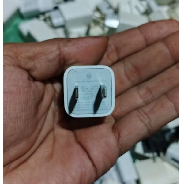 batok charger iphone original kaki gepeng