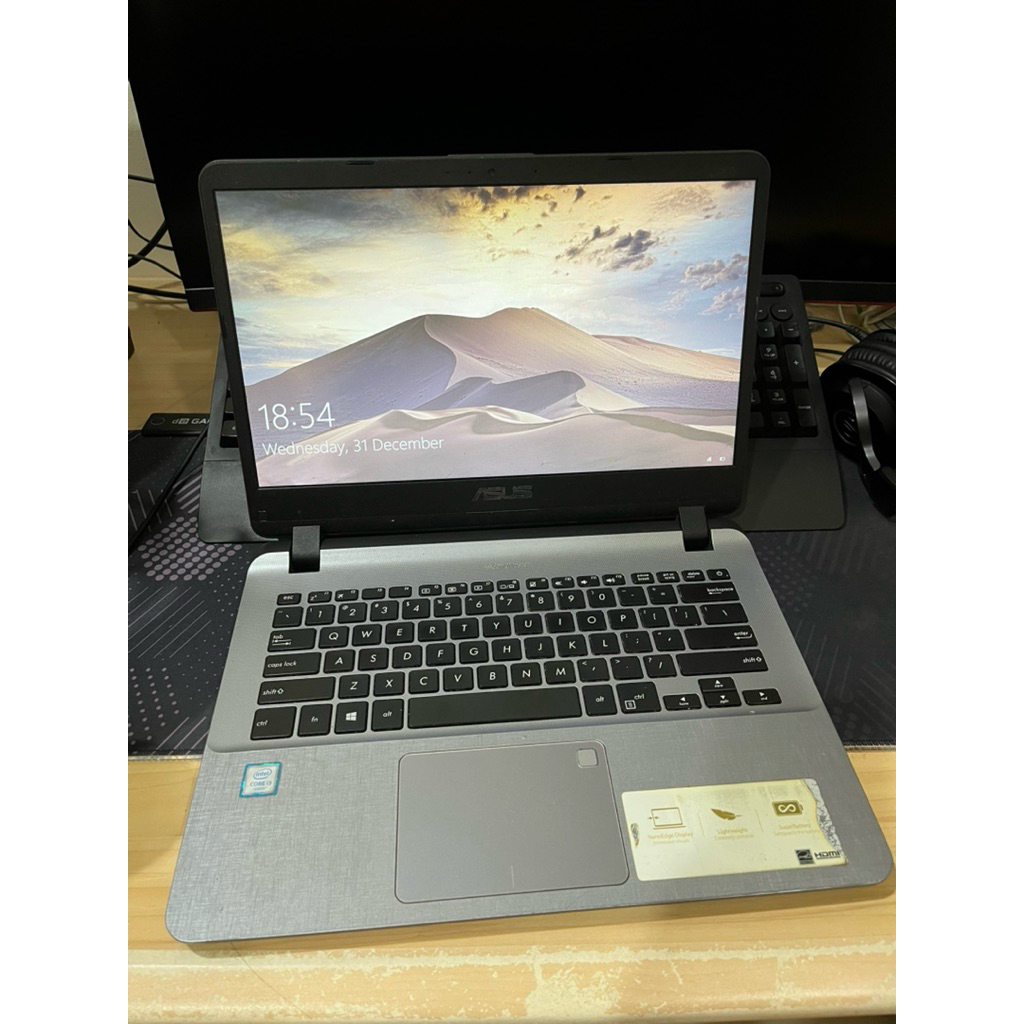 Laptop ASUS VivoBook 14 X407UB