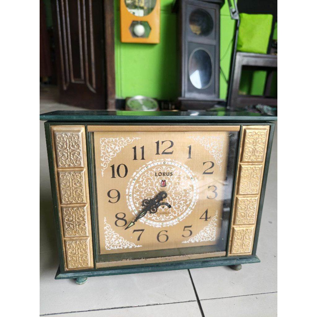 Jam Alarm/Weker LORUS Japan