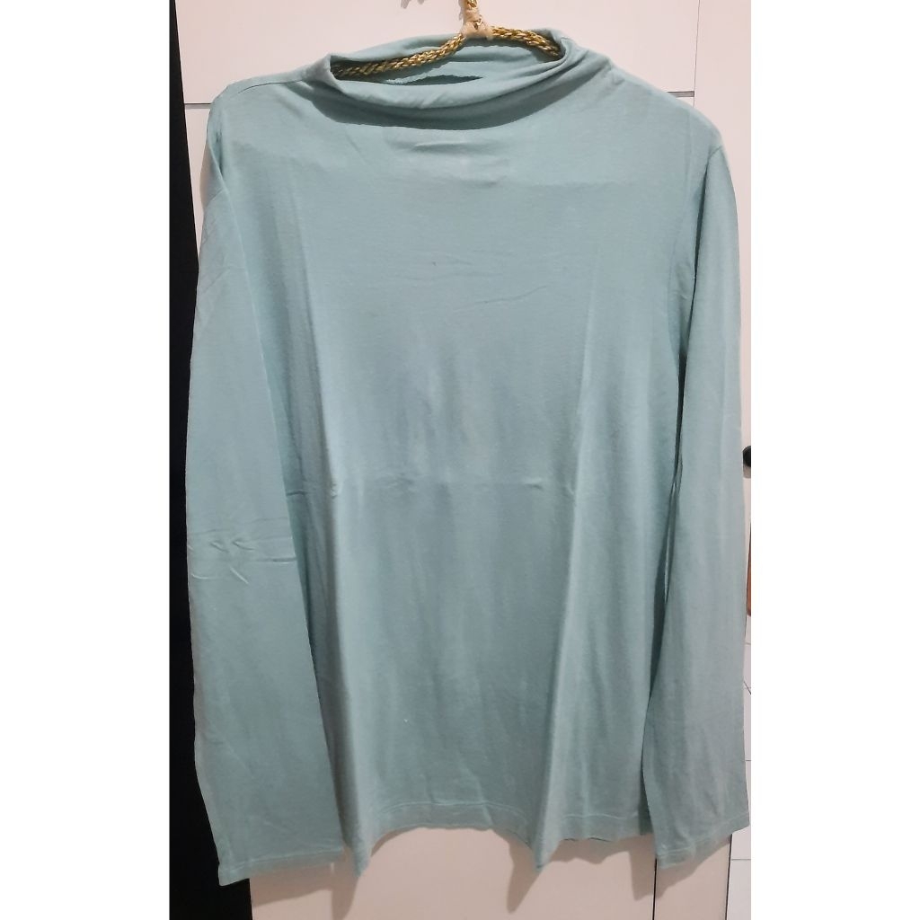 Preloved - Baju lengan panjang turtleneck warna hijau tosca untuk wanita merk Max Studio