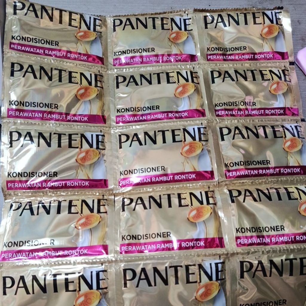 Kondisioner pantene renteng