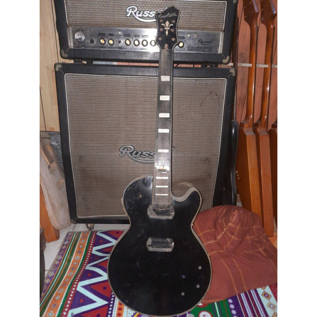 Bodi sett gitar hagstrom