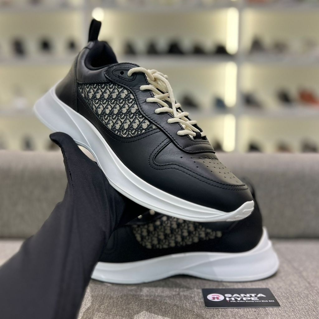 Dior B25 Oblique Sneakers