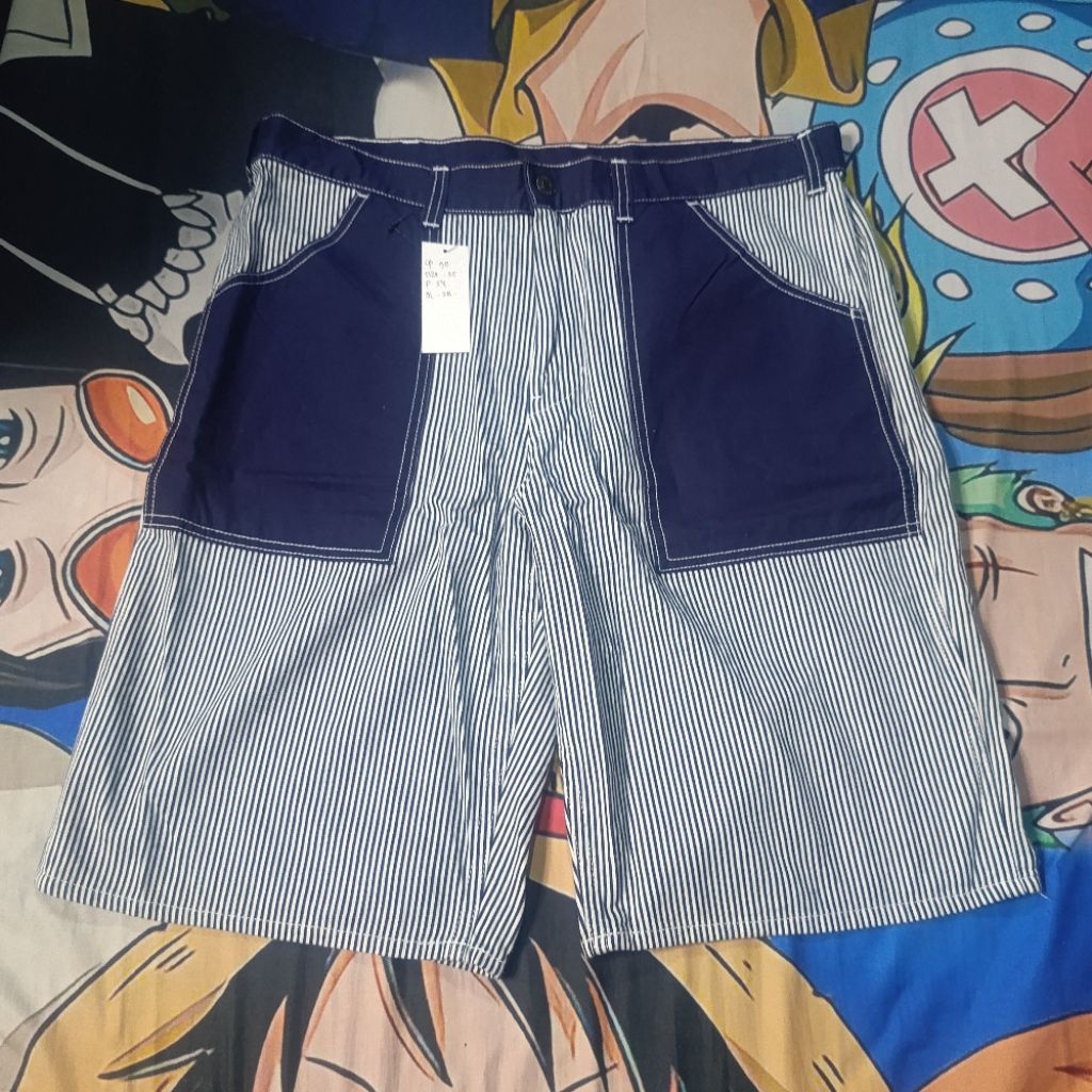 Celana Pendek Hickory brand GU uniqlo size 35