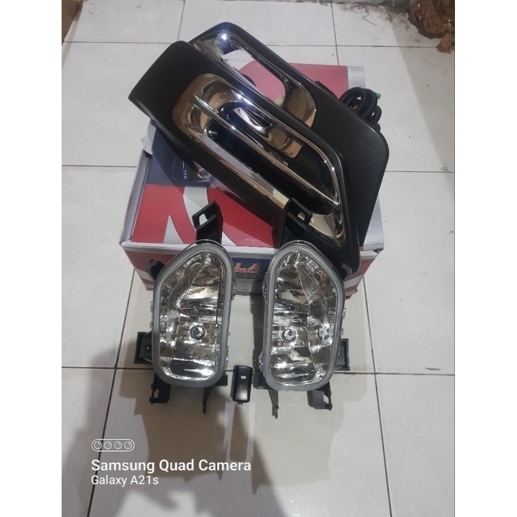 HD010 Foglamp Lampu Kabut Mobil Honda Crv Cr-V Gen 2 Tahun 2002 2003 2004 ( Harga Full Set )