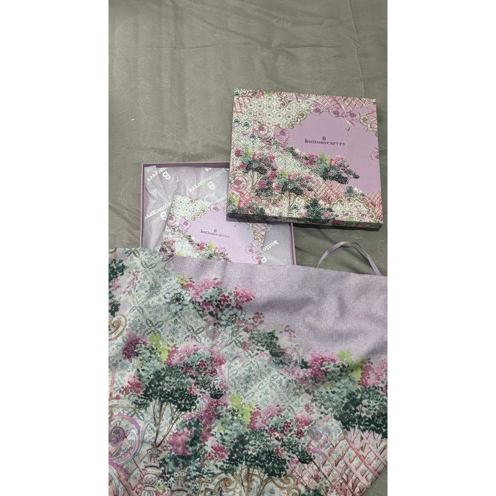 Preloved buttonscarves the sevilla voile square lavanda