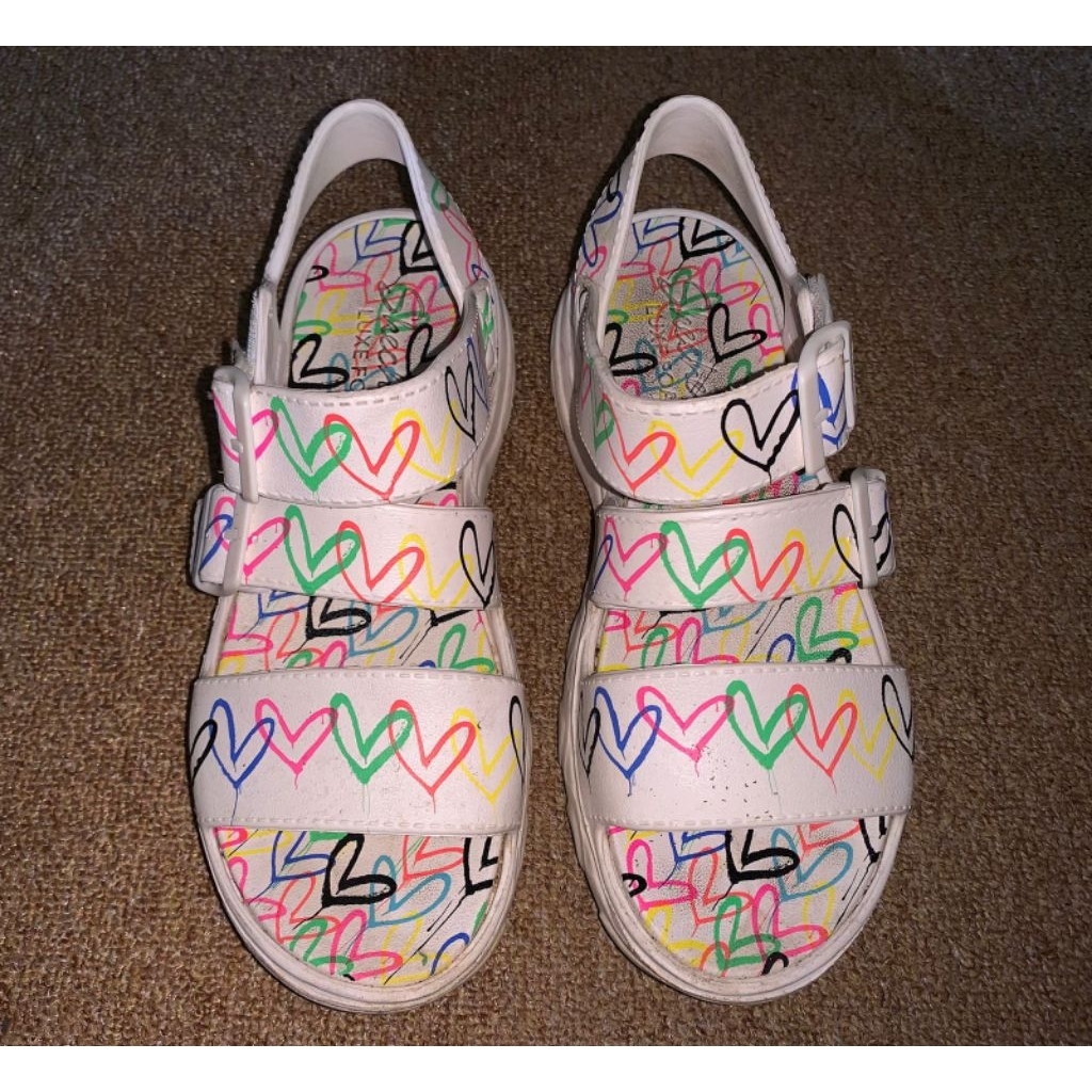skechers call D'lites 2.0 heart you (second- good condition)