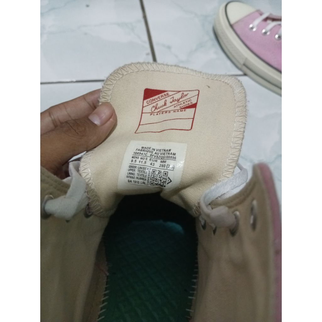 Converse Chuck Taylor pink high