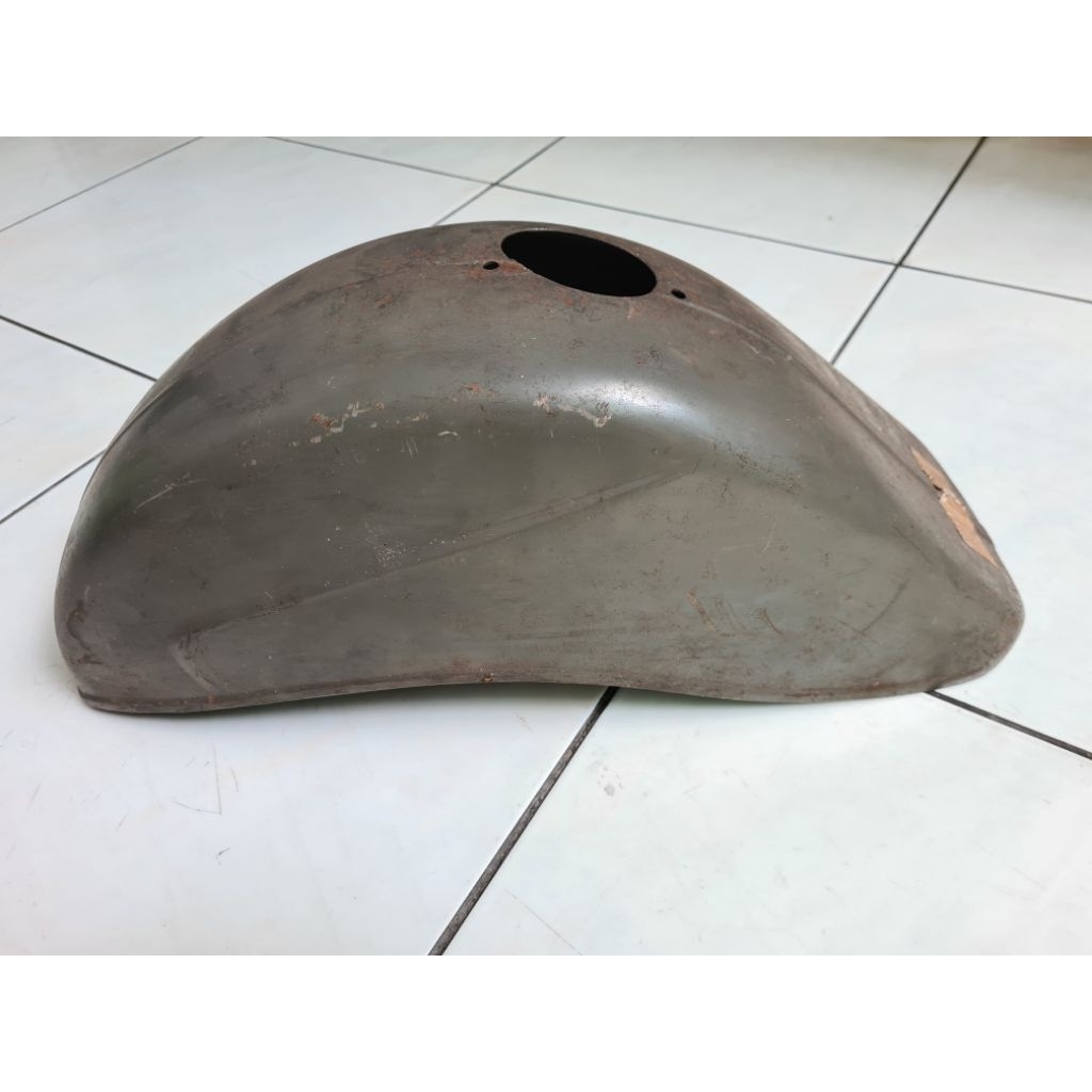 Spakbor depan VESPA PTS NOS ORIGINAL DEALER VESPA