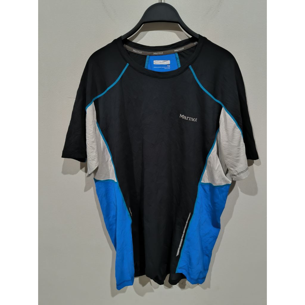 Preloved Kaos Olahraga Outdoor Marmot