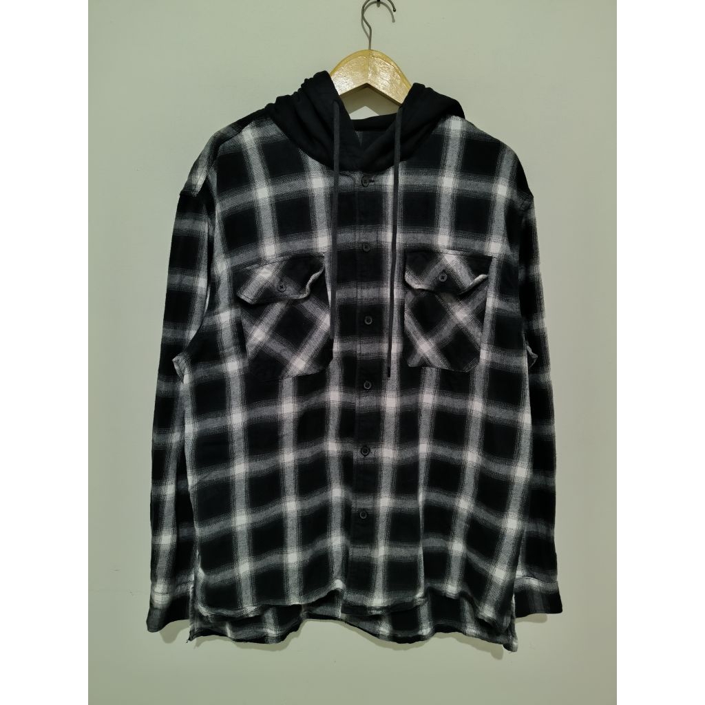 Kemeja Flanel Hoodie Veterano Double Pocket Design United XL/XXL