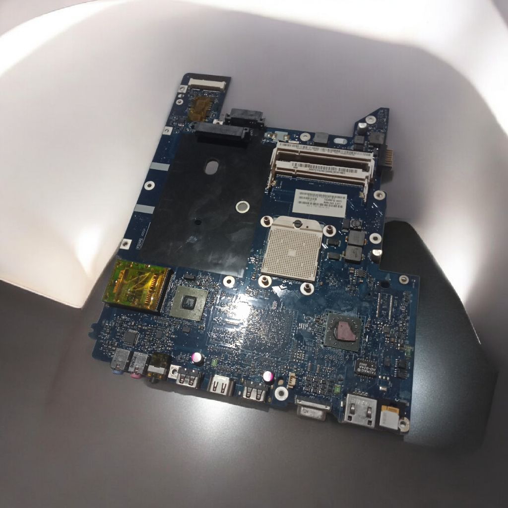 motherboard laptop Acer aspire 4540 matot cocok untuk bahan serpis