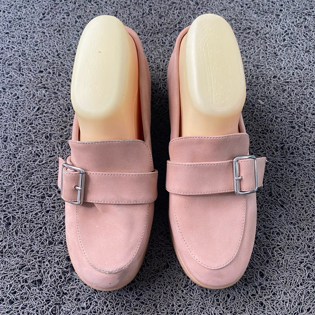 preloved sepatu loafer wanita sz 36