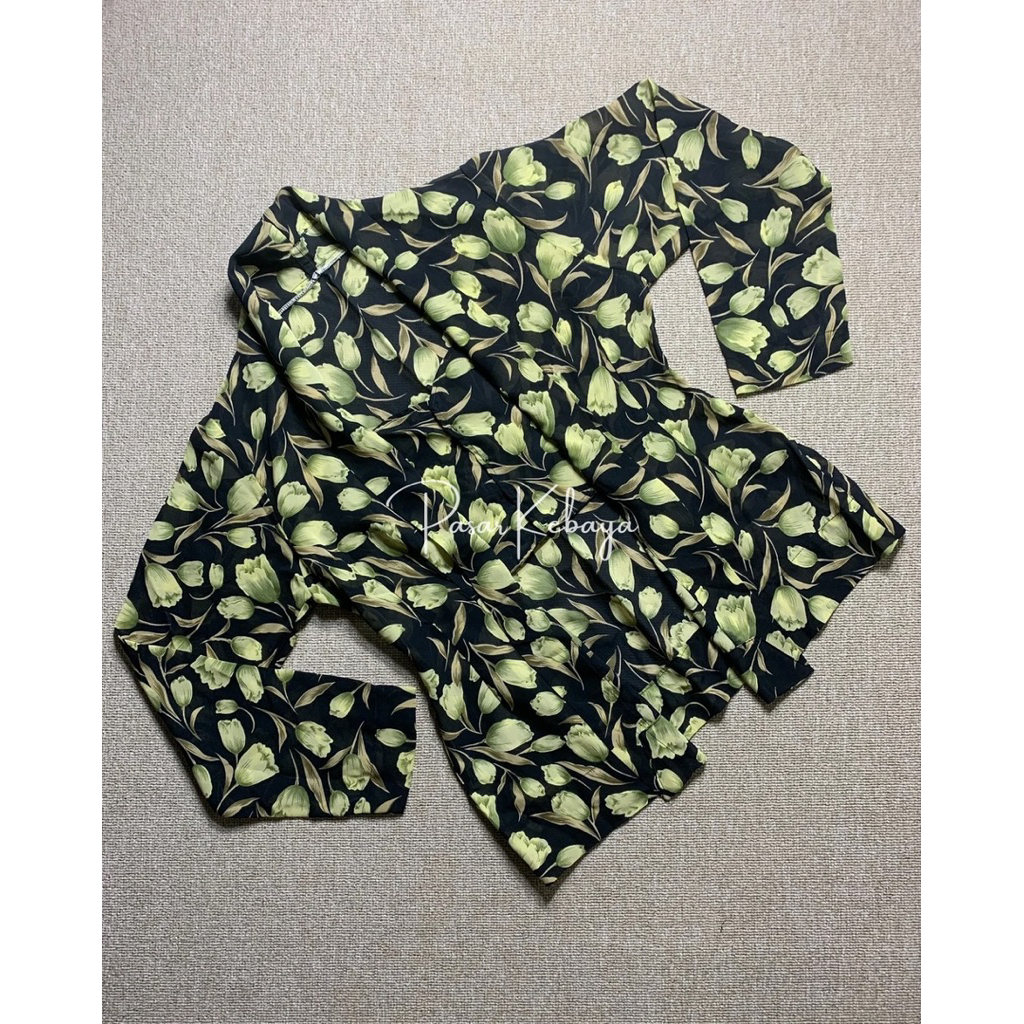 Kebaya Lawasan LD 85 P 57 (Fit Badan) | Kode : Diana