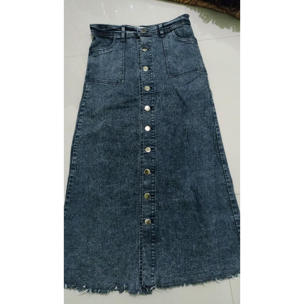 (preloved) rok jeans panjang