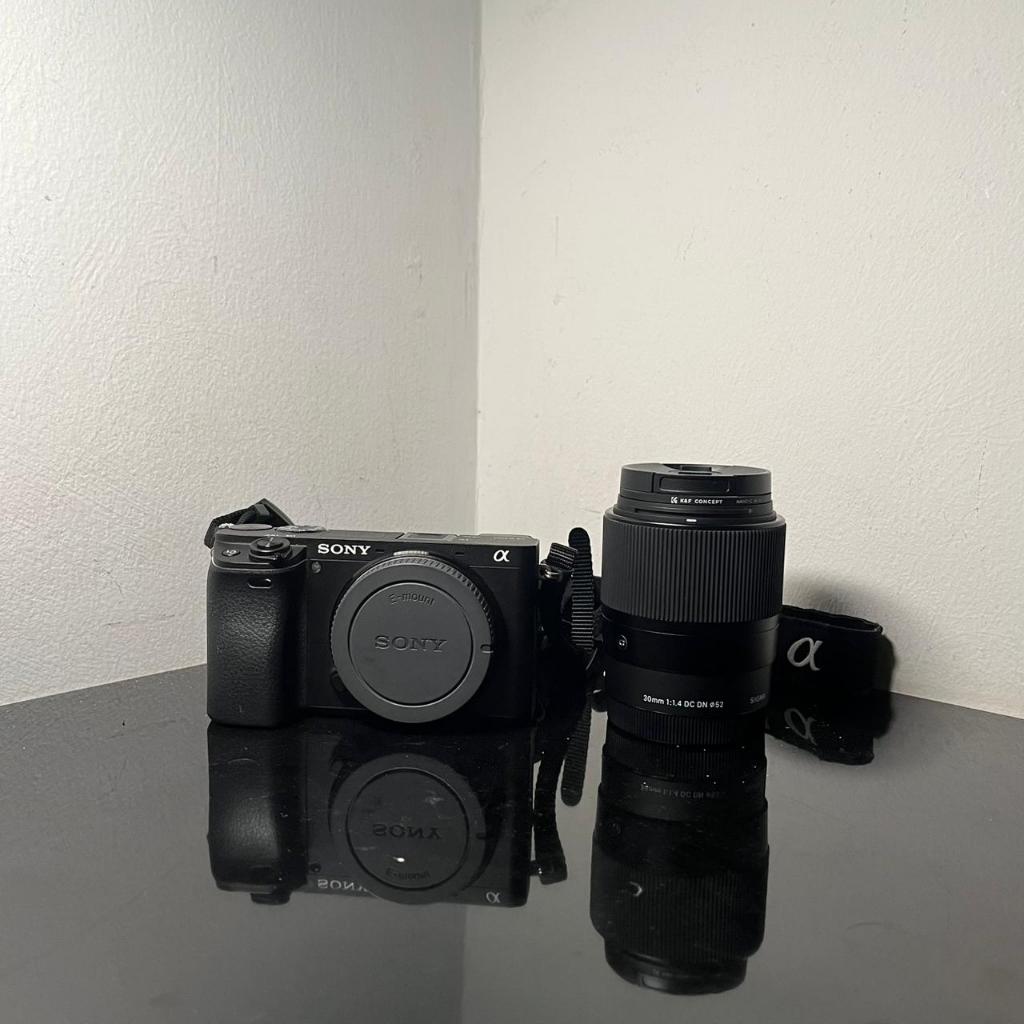Sony a6400 + sigma 30mm