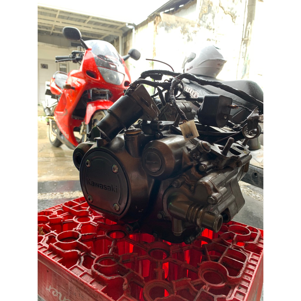 Mesin Bawah Ninja 150 R Kis Set Pengapian ORI