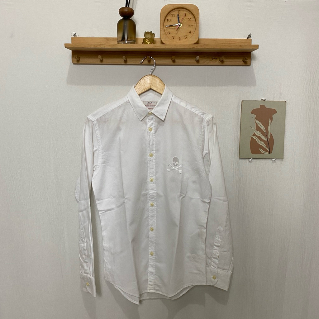 kemeja panjang pria ZARA MAN original kondisi bagus size S putih