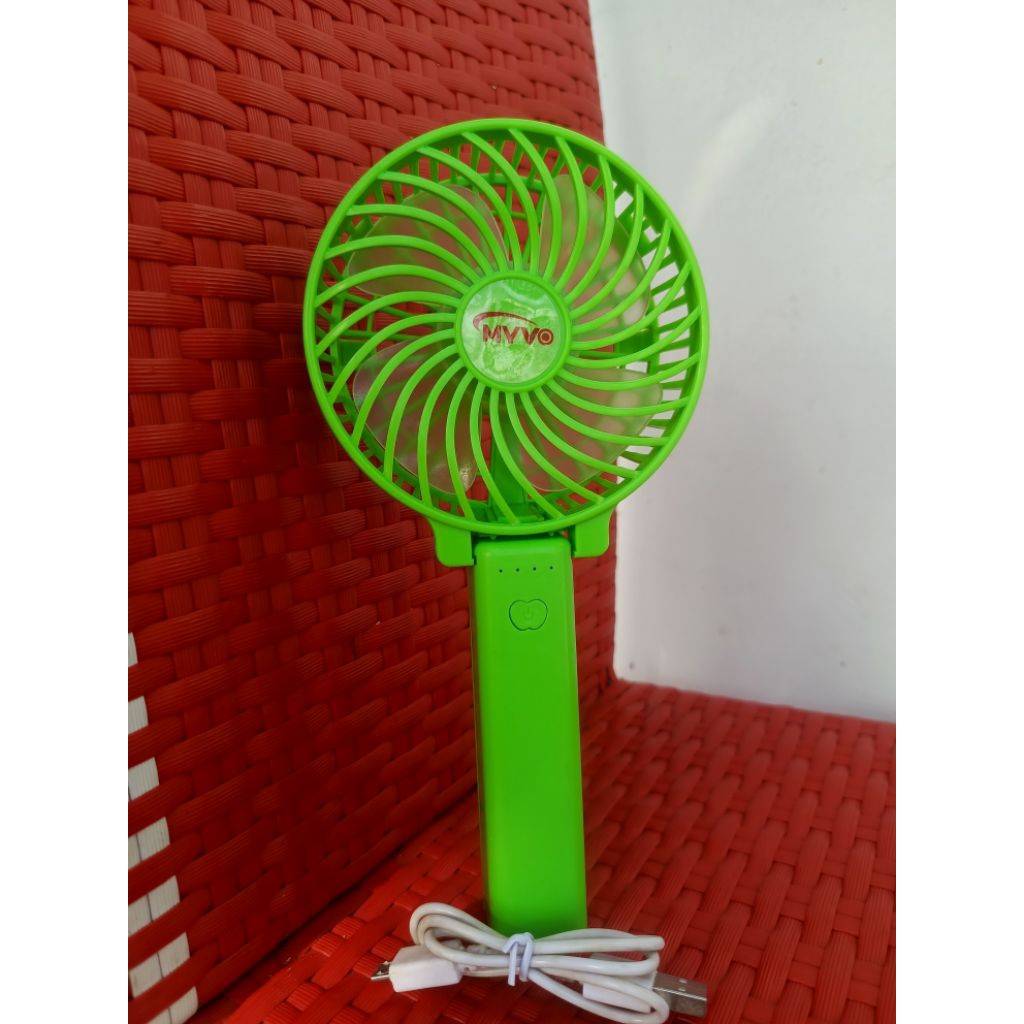 Kipas Angin tangan Portable USB senter MYVO 5002 desain modis dan trendy Cocok untuk acara Pesta dan