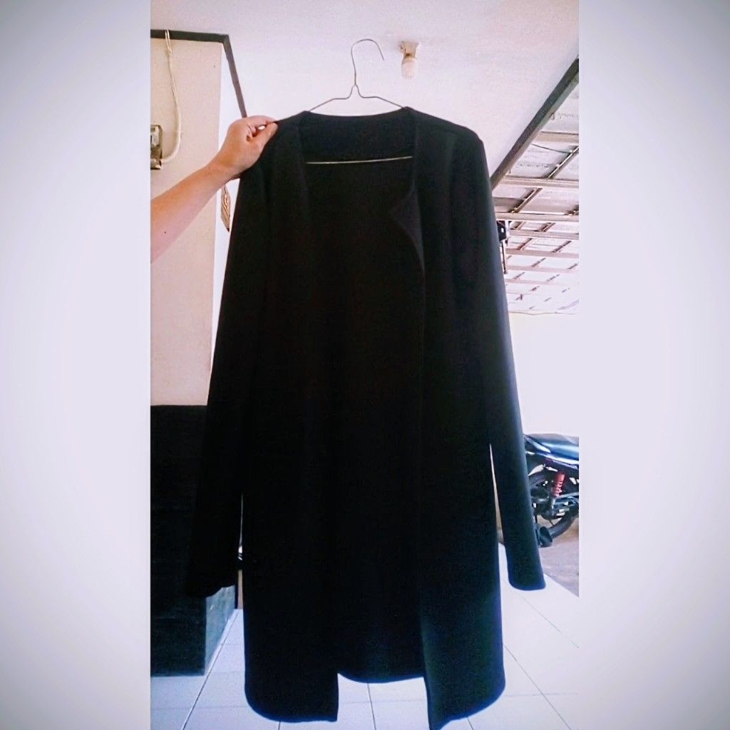 blazer wanita hitam polos all size