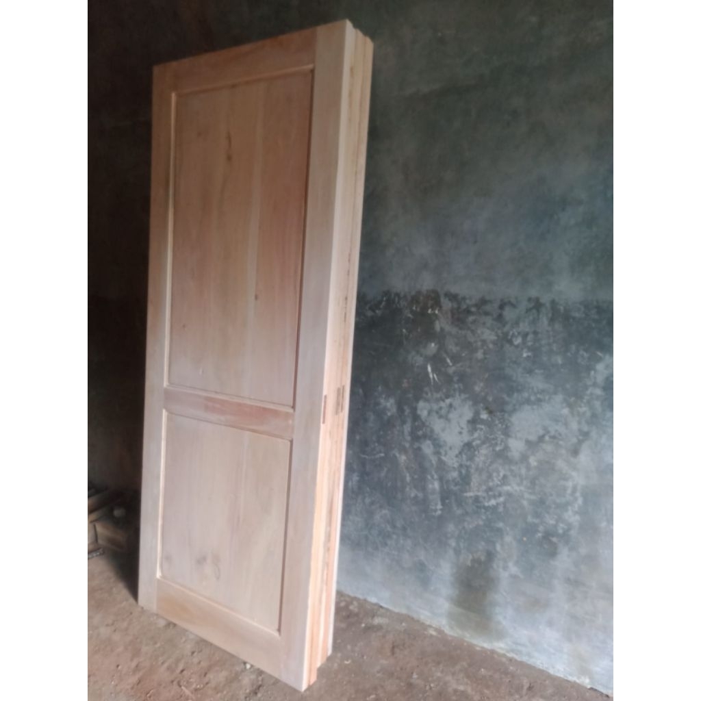 Daun pintu 1set + kusen bahan mahoni ukuran 80x200cm berkualitas murah amanah