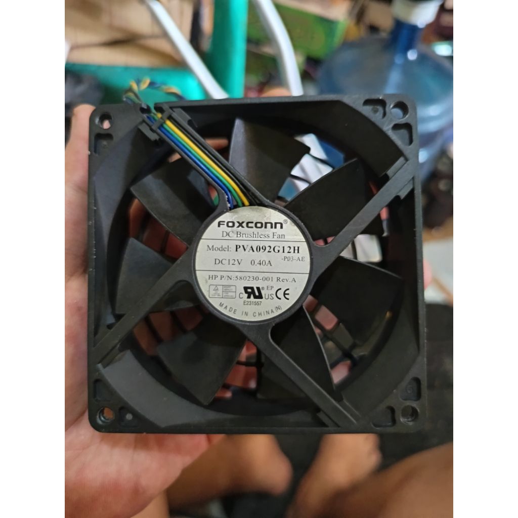 Kipas cooling fan foxconn 9cm 12v 0.40a
