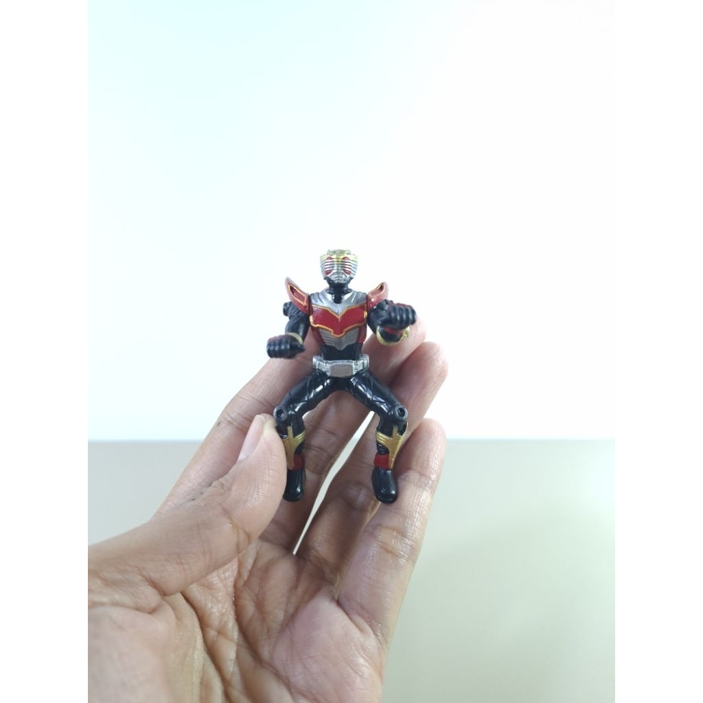 Action Figure Kamen Rider Ryuki Survive
