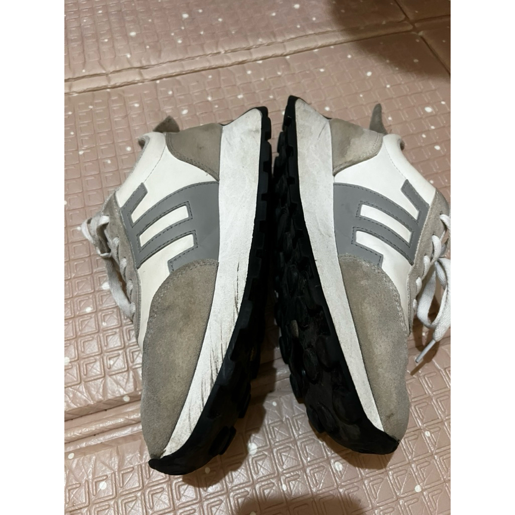 Preloved Sepatu Fransisca Renaldy