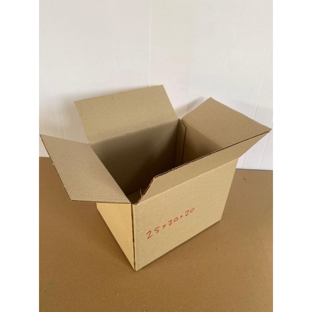 kardus UK 25x20x20cm